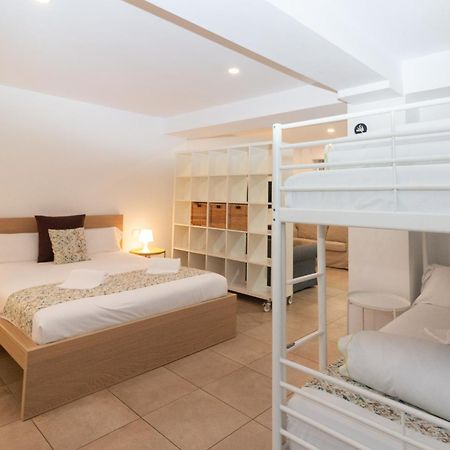 Bet Apartments - Abastos Valenza Esterno foto